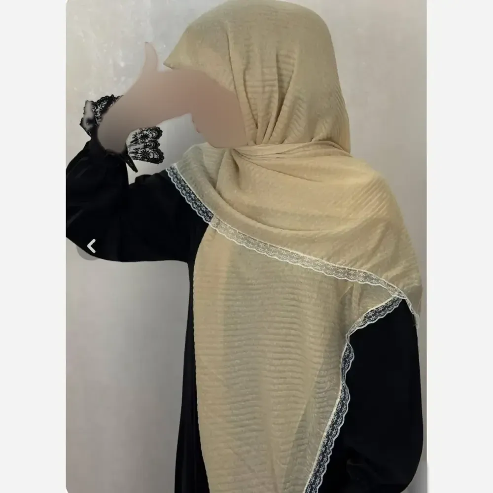 روسری افشان لمه پلیسه لبه توری قواره دار قد 120 سانت مجلسی