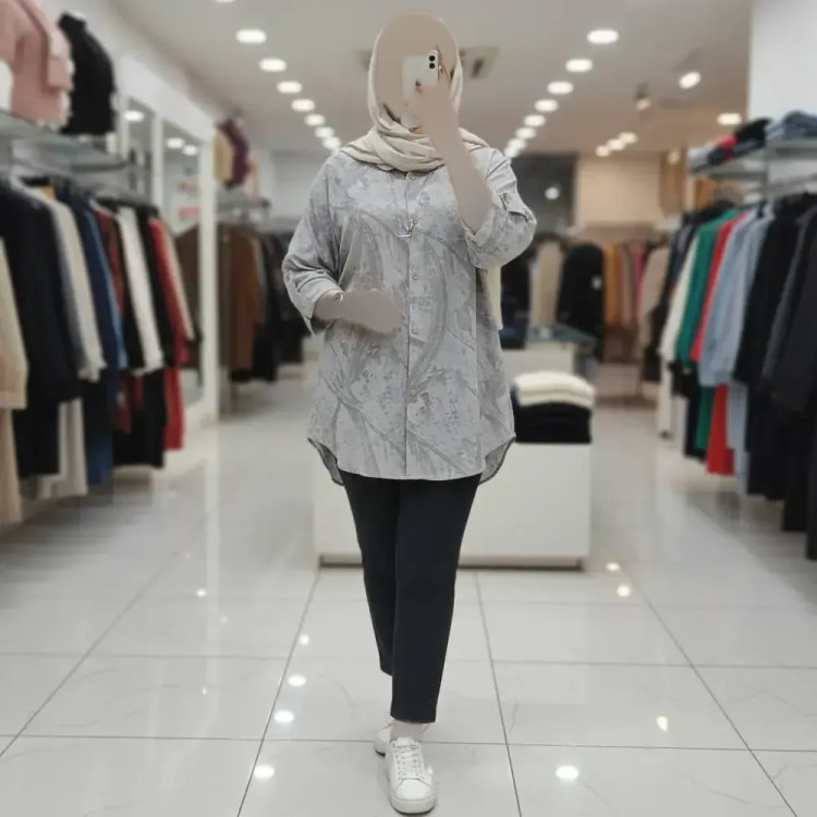 شومیز مانتویی زنانه مدل پرنیا جنس شانتون خنک در رنگبندی متنوع