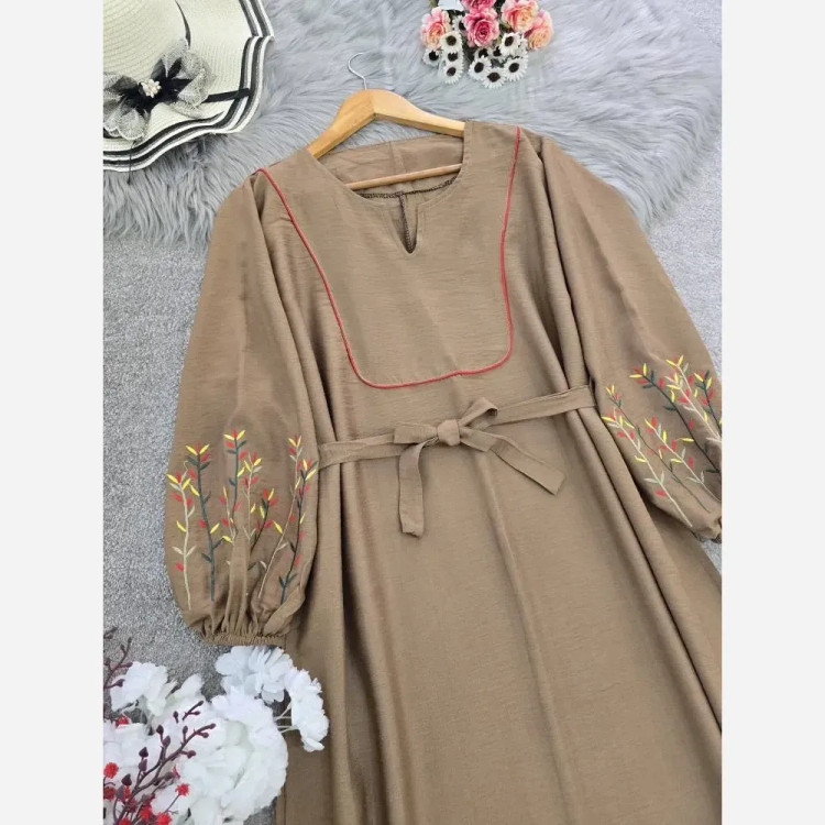 کفتان زنانه گلدوزی شده مدل نرگسی جنس بابوس فری سایز