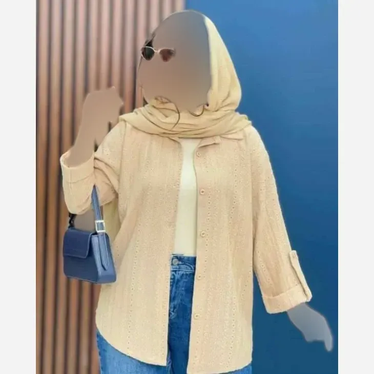 شومیز مانتویی زنانه مدل ترانه جنس پارچه مراکشی فری سایز رنگ کرم و نسکافه ای