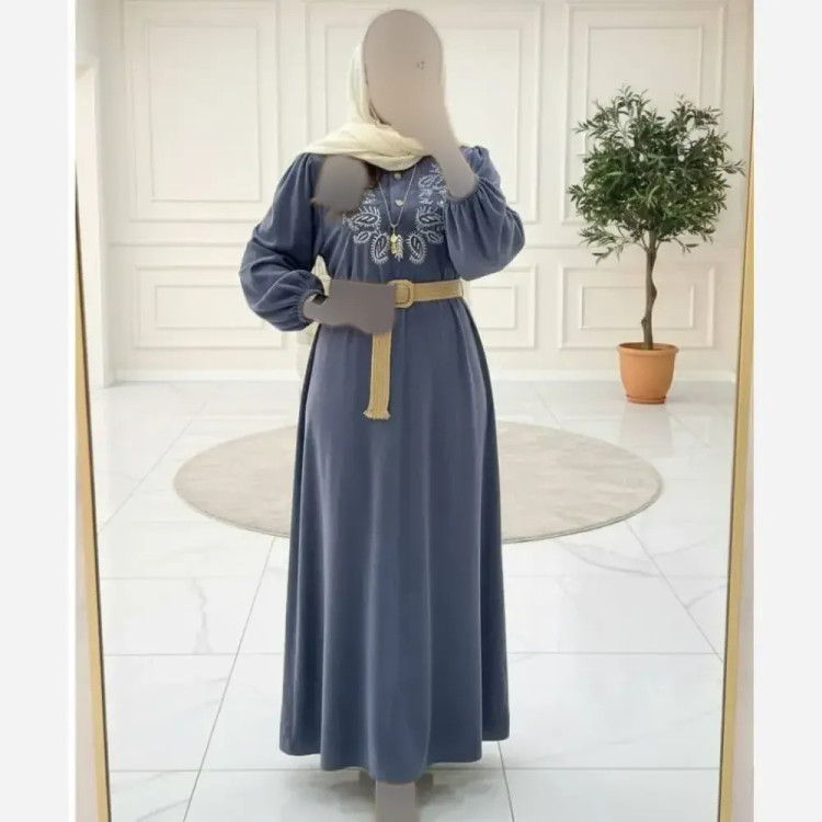 کفتان زنانه گلدوزی شده طرح ترمه جنس شانتون فری سایز بلند کد 7607