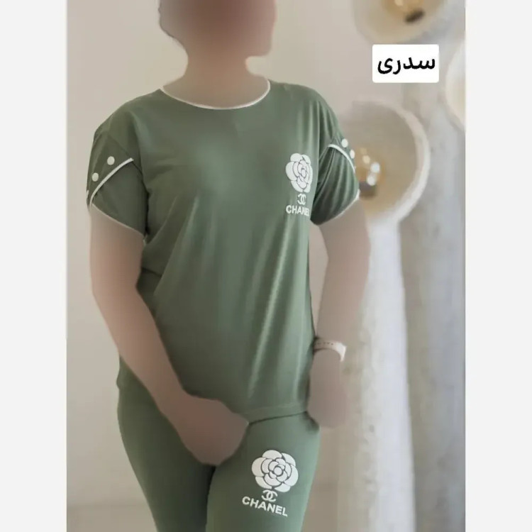 ست تیشرت و شلوار زنانه مدل میقات جنس پنبه گلکسی چاپ پفکی طرح chanel فری سایز