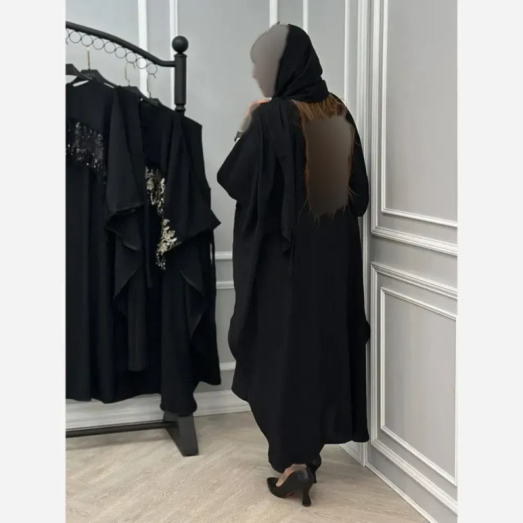 مانتو مجلسی مدل نجلا جنس ابروبادی مشکی خرج کار طلایی فری سایز 38 تا 50