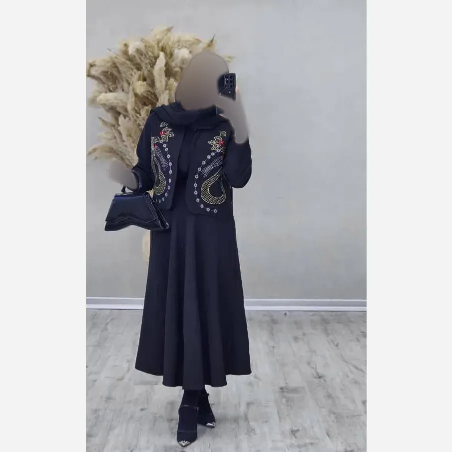 کت و دامن زنانه مدل یارا جنس مازراتی رنگ مشکی فری سایز