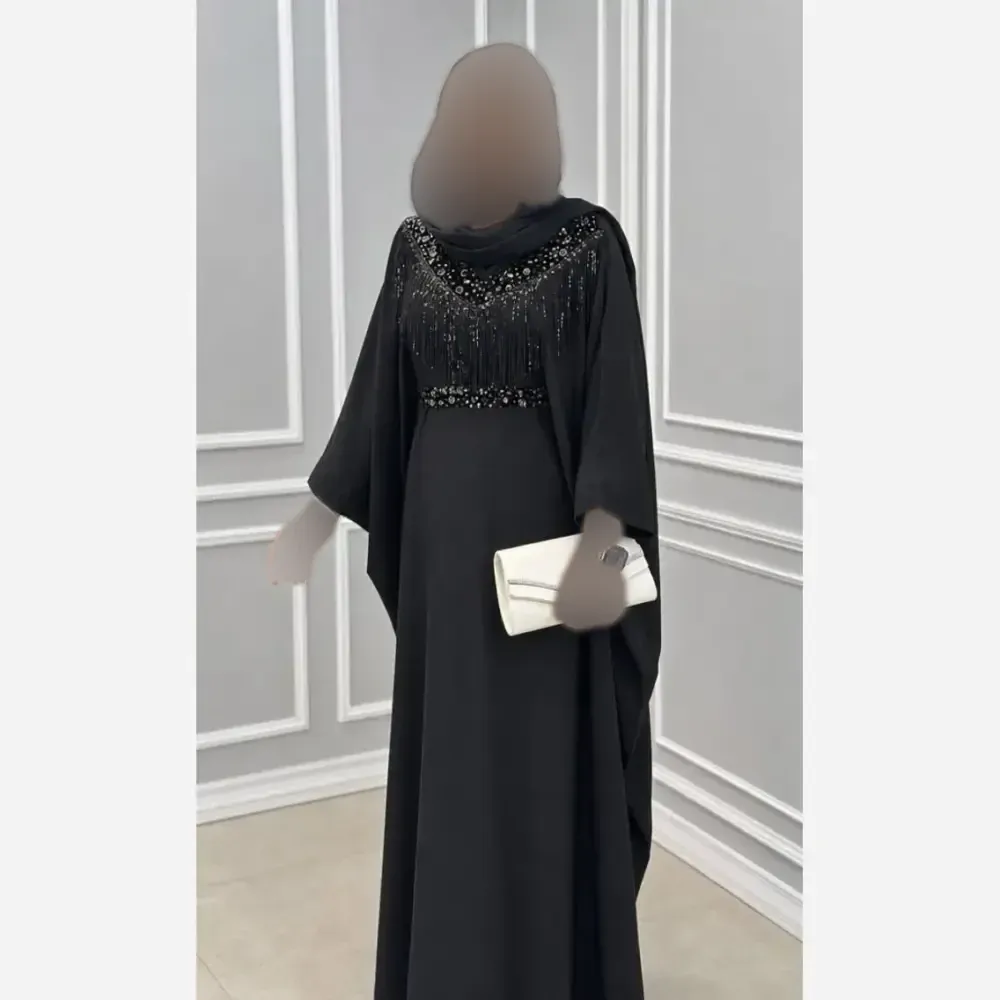 عبای زنانه مدل شهربانو جنس الیزه مشکی فری سایز 38 تا 52