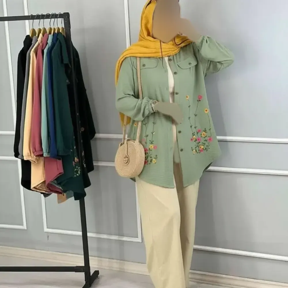 شومیز مانتویی زنانه مدل ساناز جنس شانتون گلدوزی شده
