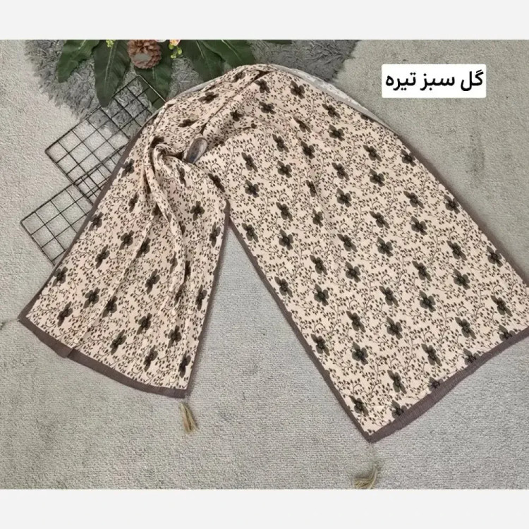 شال زنانه برشکا طرح گل گلی جنس پلیسه ابعاد 175 در 75 سانتیمتر