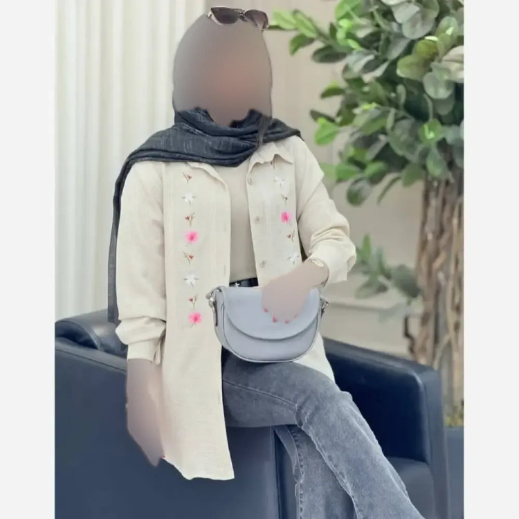 شومیز مانتویی گلدوزی شده زنانه جنس شانتون در رنگبندی متنوع سایز یک و دو