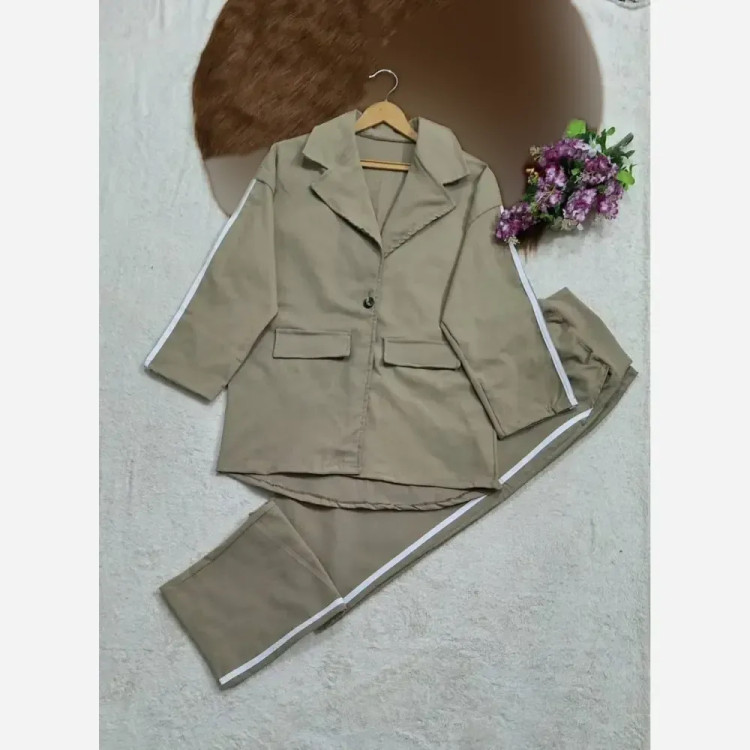ست کت و شلوار اسپرت زنانه جنس کتان کش درجه یک سایز 38 تا 46