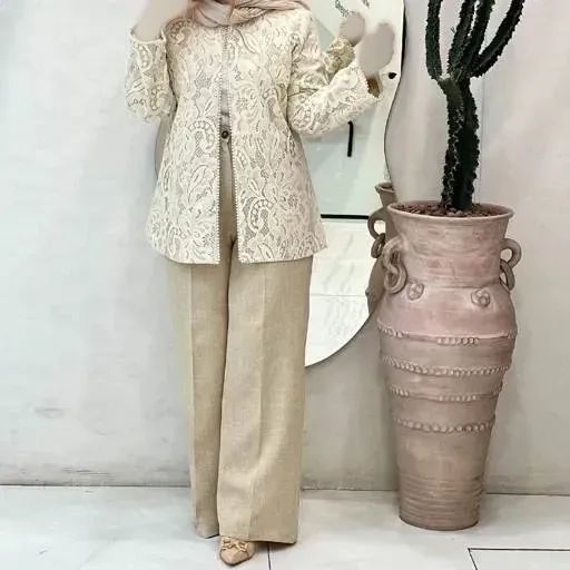 ست مانتو و شلوار مجلسی زنانه مدل گیپور مرواریدی جنس مازراتی