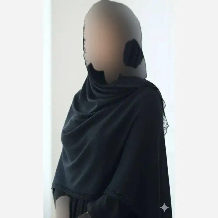 شال پلیسه لبه توری مجلسی قواره بزرگ ابعاد 180 در 75 سانتیمتر