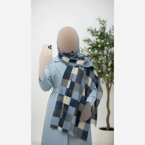 شال زنانه مدل ماه تاج جنس برشکا کریشه سافت ابعاد 195 در 58 سانتی متر