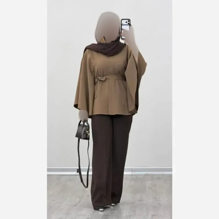 شنل زنانه مازراتی مدل دلنیا فری سایز کمربنددار