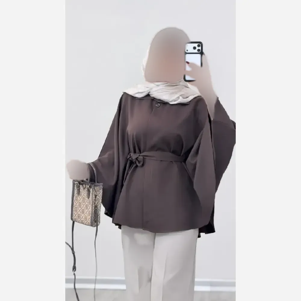 شنل زنانه مازراتی مدل دلنیا فری سایز کمربنددار
