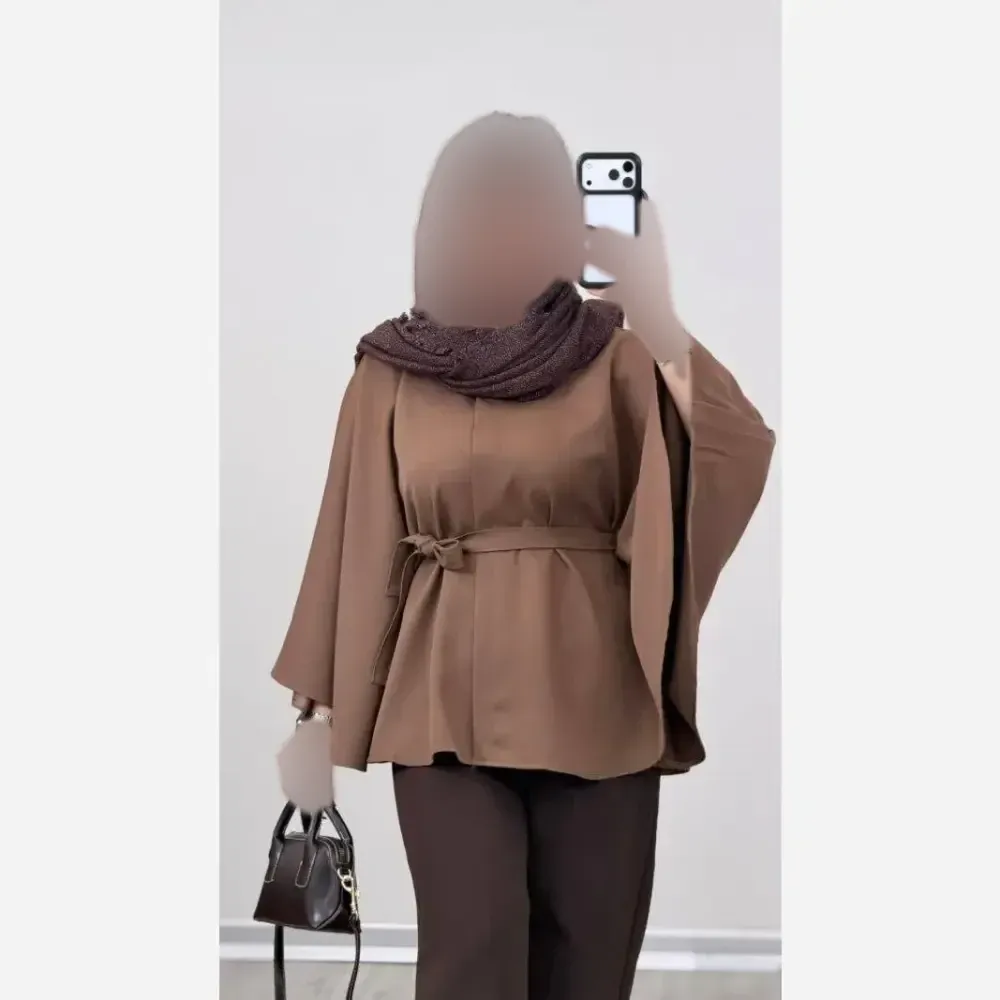 شنل زنانه مازراتی مدل دلنیا فری سایز کمربنددار
