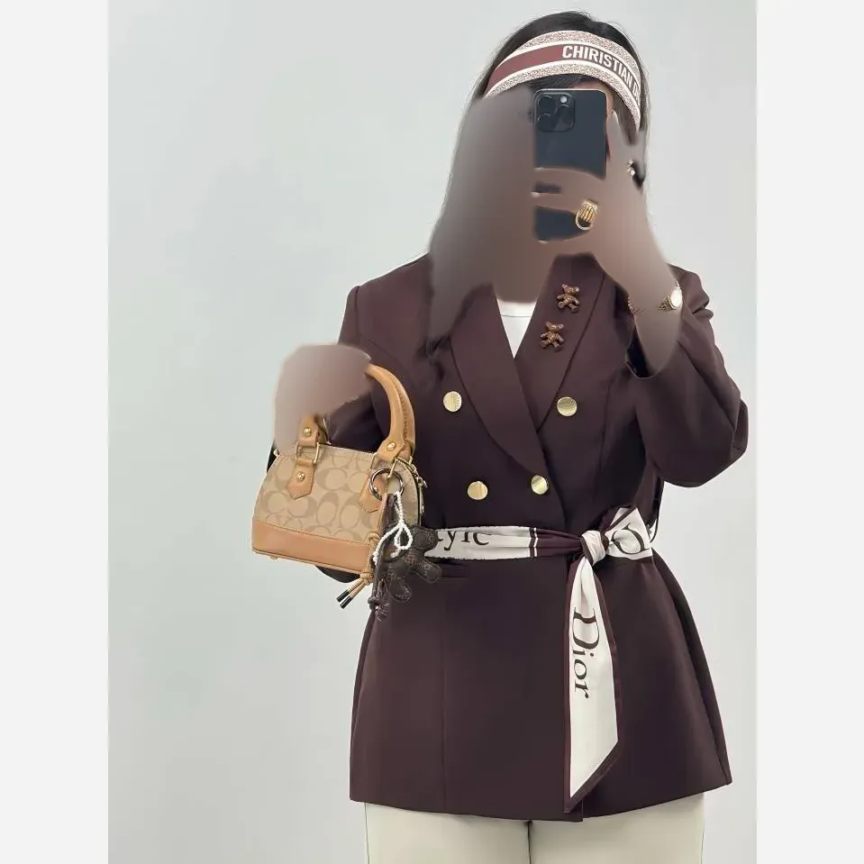 کت تک زنانه مدل شاینی جنس مازراتی به همراه کمربند