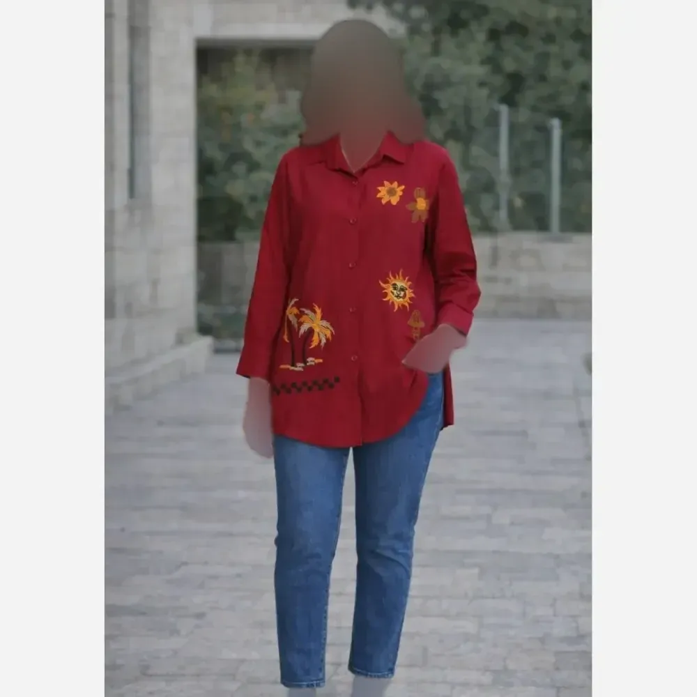 شومیز زنانه طرح نخل و خورشید گلدوزی شده جنس داکرون درجه یک