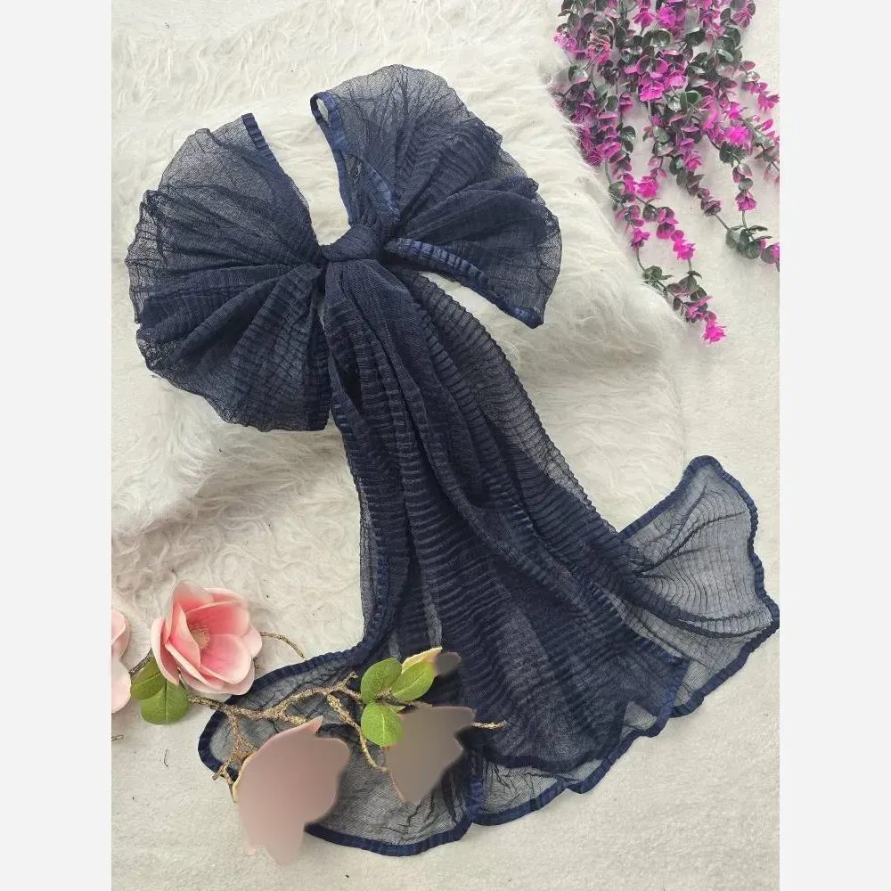 شال پلیسه دور نوار دوزی مجلسی و اسپرت ابعاد 68 در 180 سانتیمتر