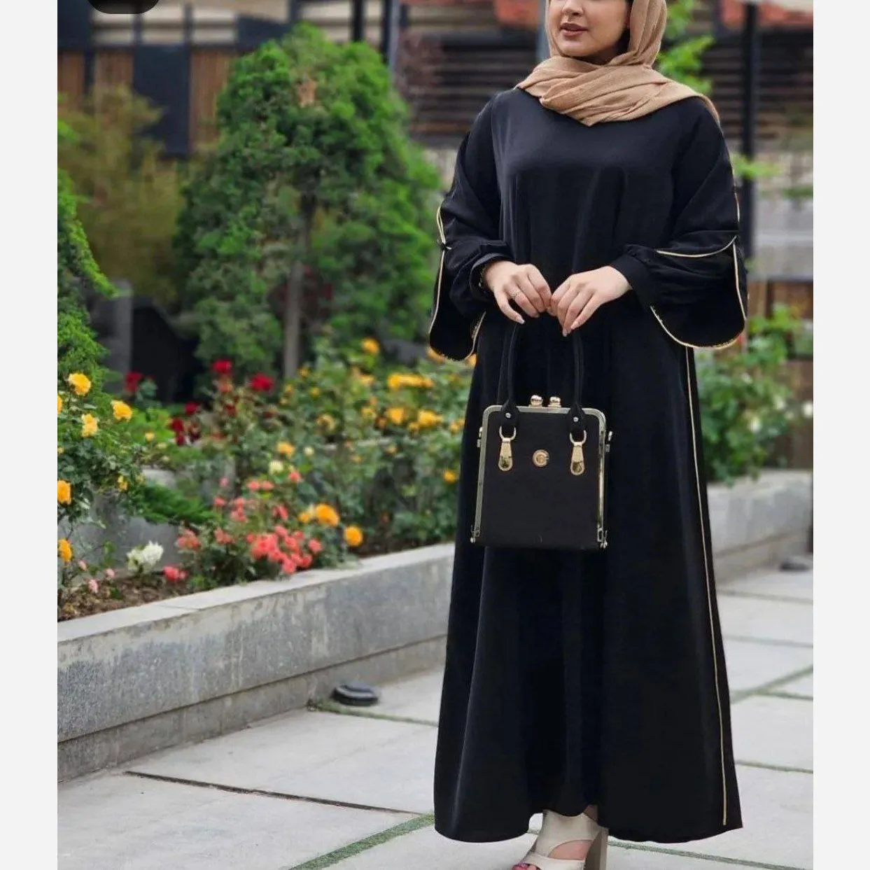 عبای زنانه مدل آستین دبل جنس الیزه درجه یک رنگ مشکی سایز 38 تا 50