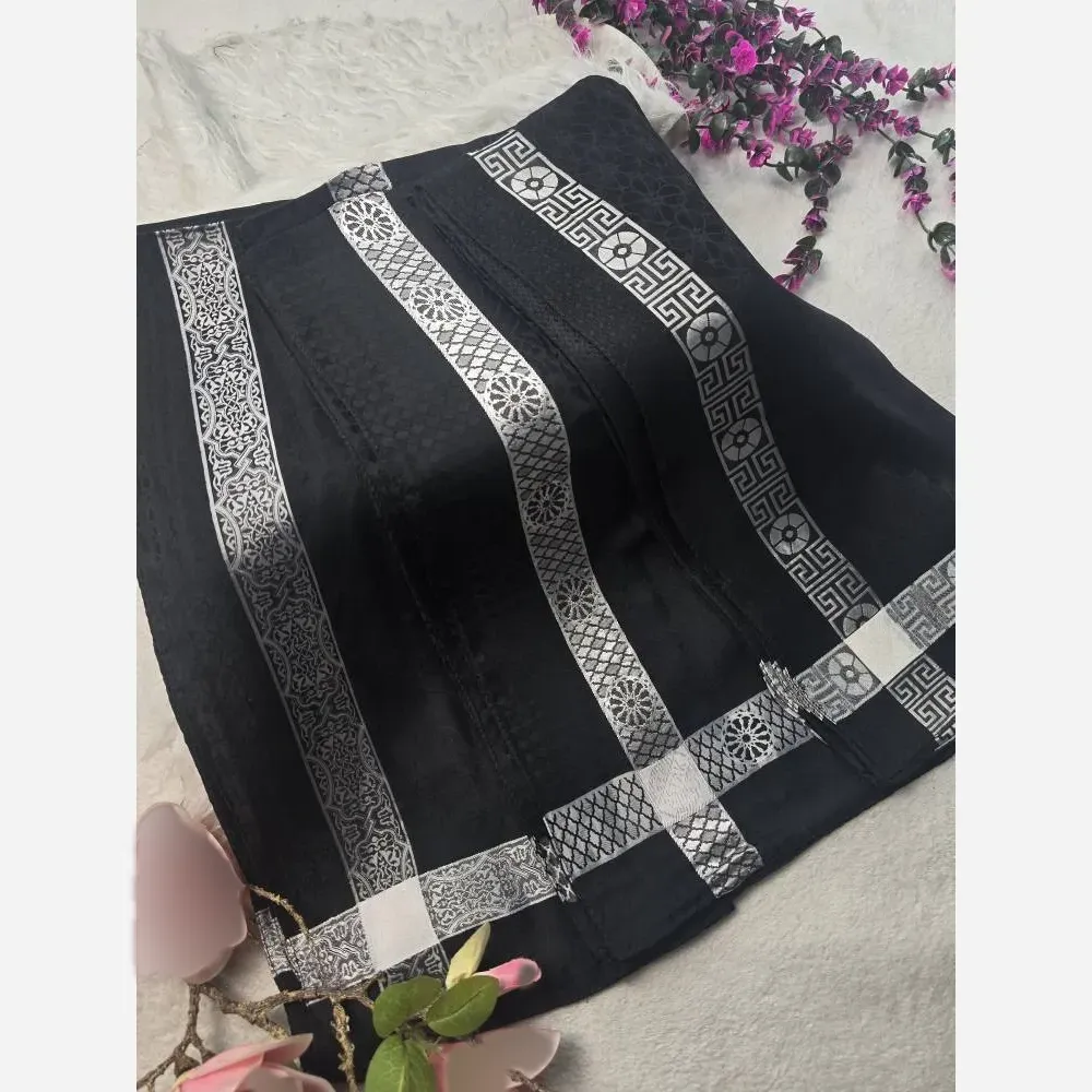 روسری دورو حاشیه نقره ژاکارد ابریشم ترک ابعاد 90 در 90