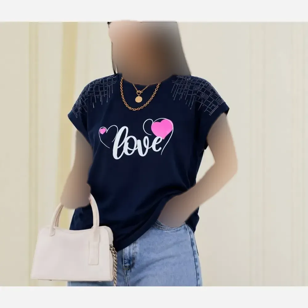 تیشرت باکسی نخ پنبه نگینی طرح LOVE فری سایز