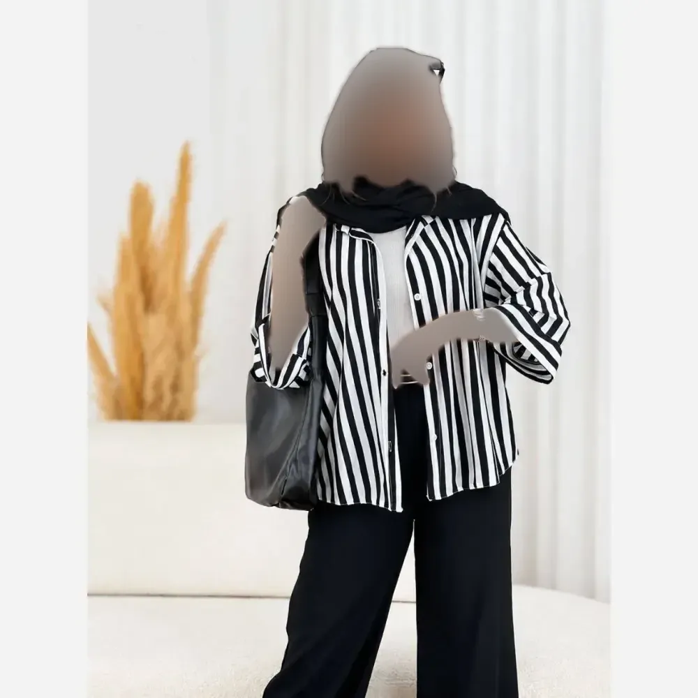 ست تاپ شلوارک زنانه ویسکوز فلامنت فول کش رنگ طلایی فری سایز