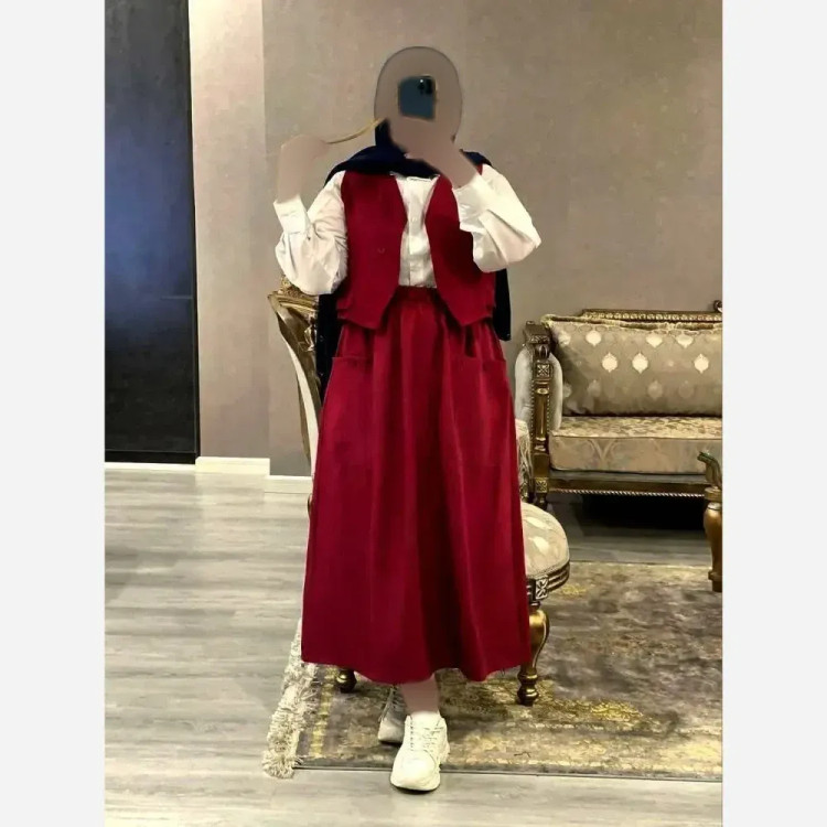 ست سه تیکه شومیز جلیقه و دامن مدل ژینا جنس شانتون فری سایز