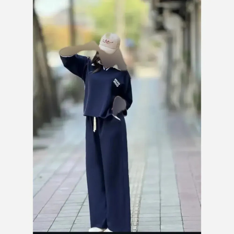 ست تیشرت و شلوار مازراتی miu miu جنس مازراتی درجه یک سایز 38 تا 48