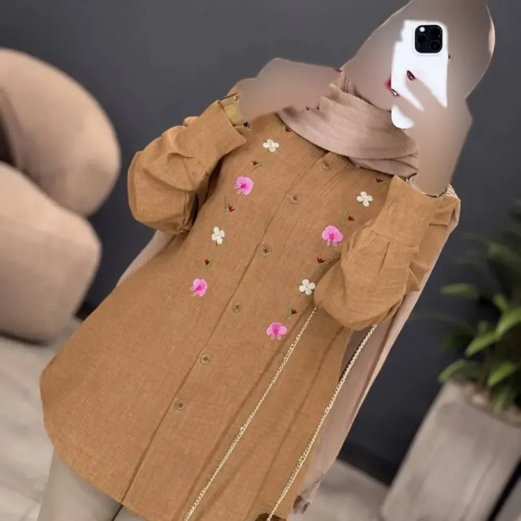 شومیز مانتویی شبدر جنس شانتون گلدوزی شده