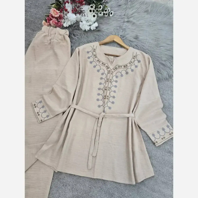 ست تونیک شلوار گلدوزی شده شانتون فری سایز نسکافه ای کرم خاکی سبز سدری