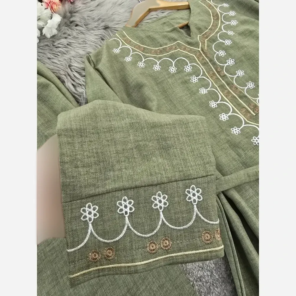 ست تونیک شلوار گلدوزی شده شانتون فری سایز نسکافه ای کرم خاکی سبز سدری