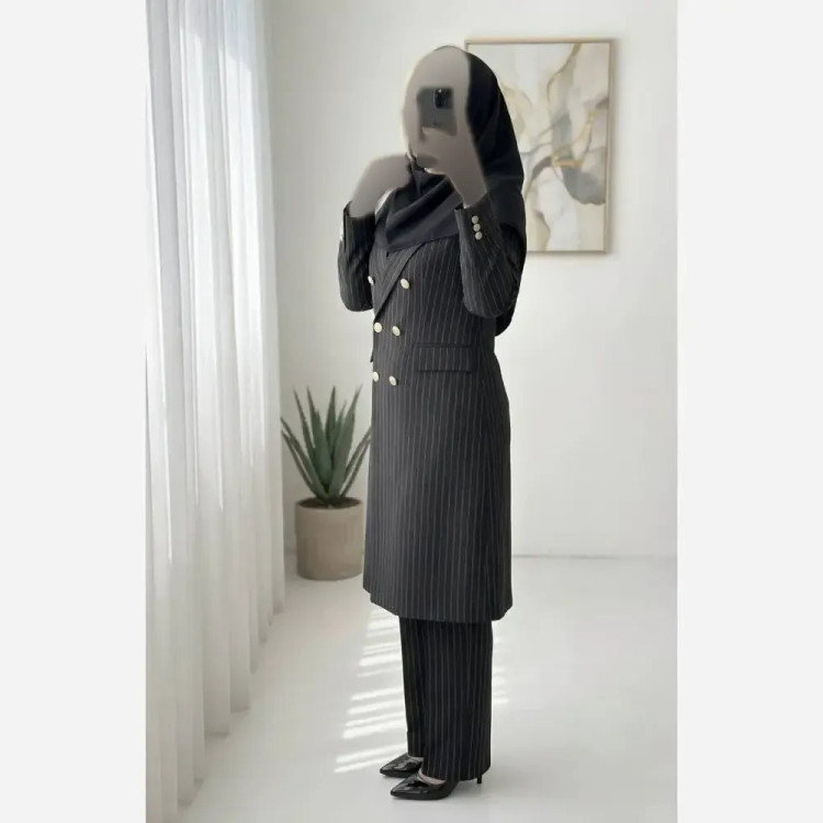ست اداری و مجلسی زنانه مدل سارا پارچه مازراتی کجراه درجه یک