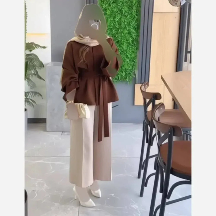 ست مانتو و شلوار زنانه جنس سوپرمازراتی درجه یک سایز 38 تا 46 فری