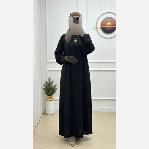 عبا مشکی مروارید دوزی جنس الیزه فری سایز تا 50