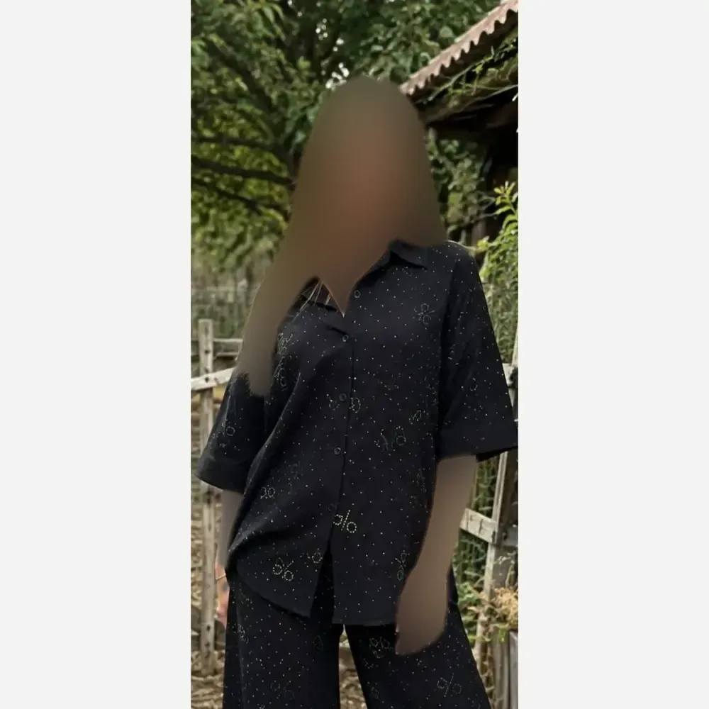 شومیز مانتویی مشکی شانتون نگین کاری شده فری سایز 38 تا 48
