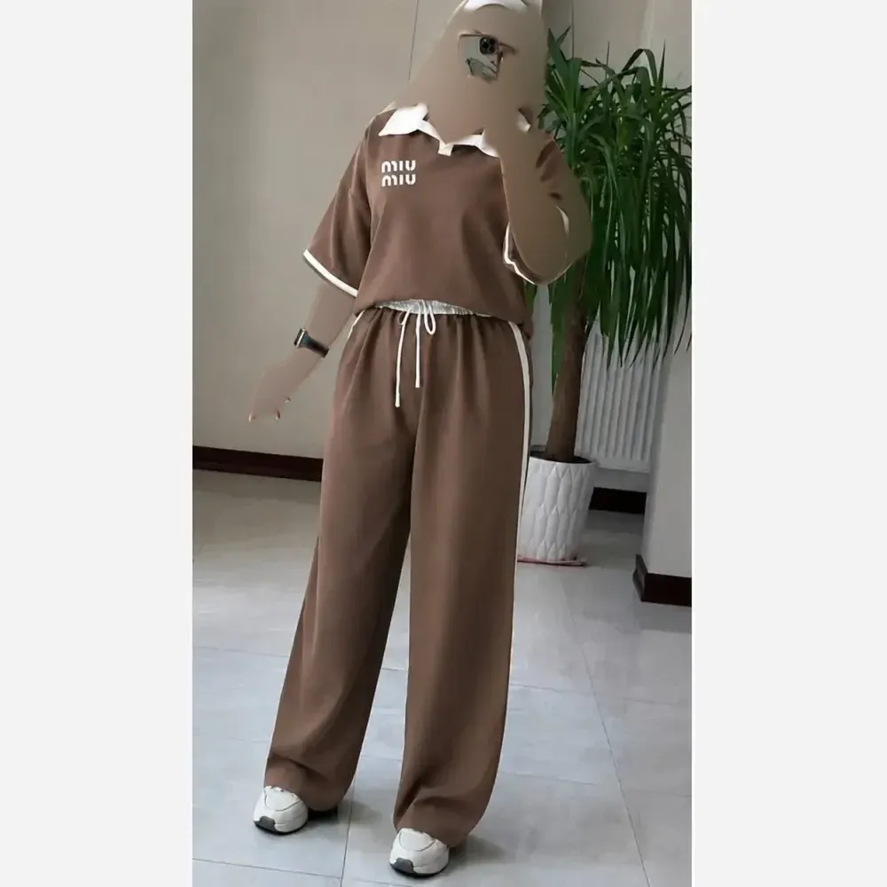 ست تیشرت و شلوار مازراتی miu miu رنگ قهوه ای موکا سایز 38 تا 48