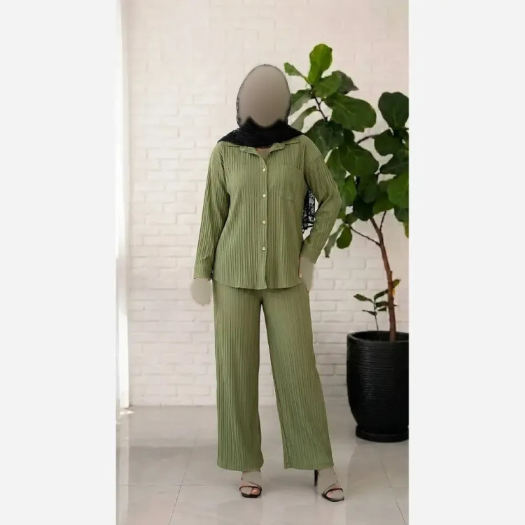 شومیز شلوار نیکا جنس آیوا درجه یک سایز 38 تا 48