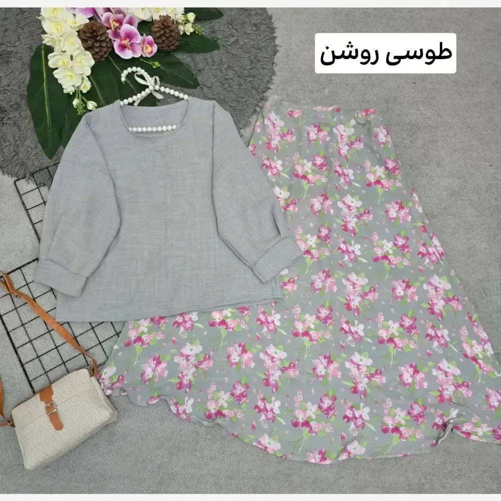 ست شومیز و سارافون گلدار جنس شانتون و حریر سایز فری