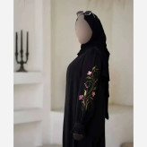 پیراهن عبایی گلدوزی شده الیزه مشکی فری سایز مدل ارکیده