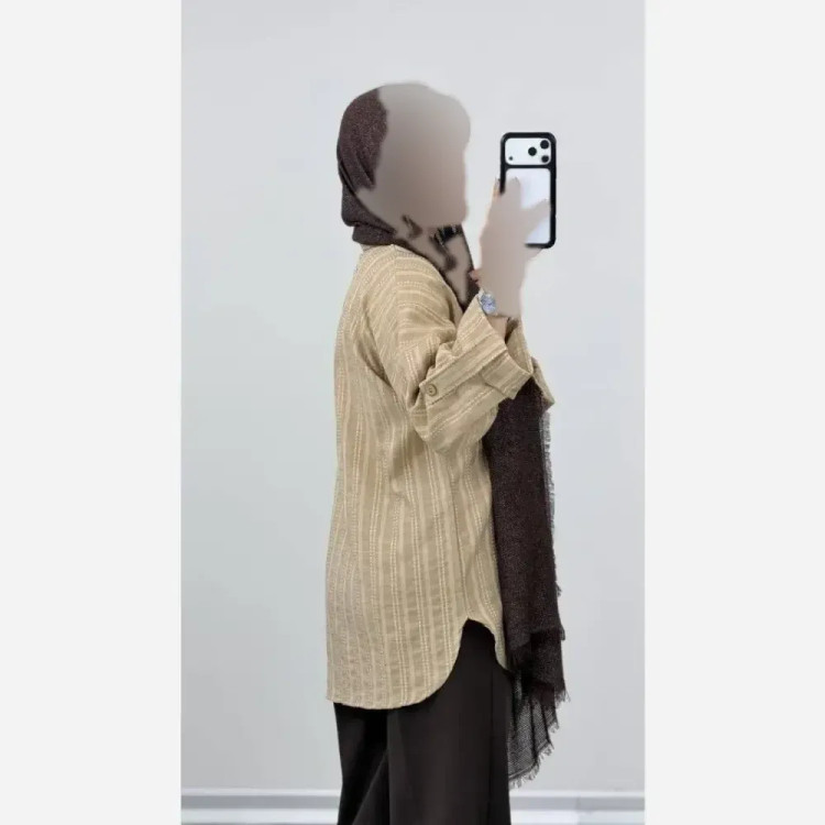 شومیز مانتویی جیب صلیبی کوک دوزی اعلا رنگ کرم فری سایز