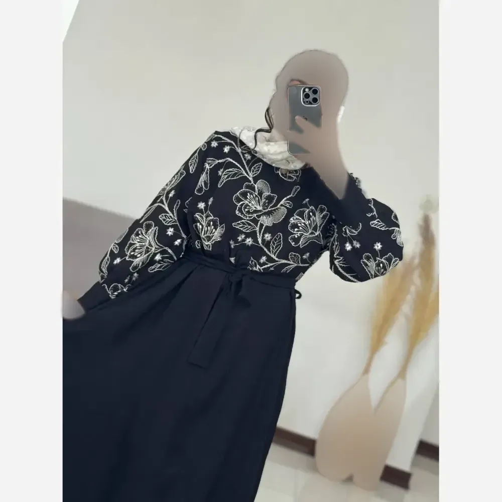 پیراهن بلند سوزندوزی لینن فری سایز درجه یک