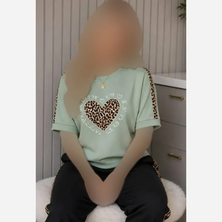 ست تیشرت و شلوار پنبه زنانه طرح بلوبری فری سایز