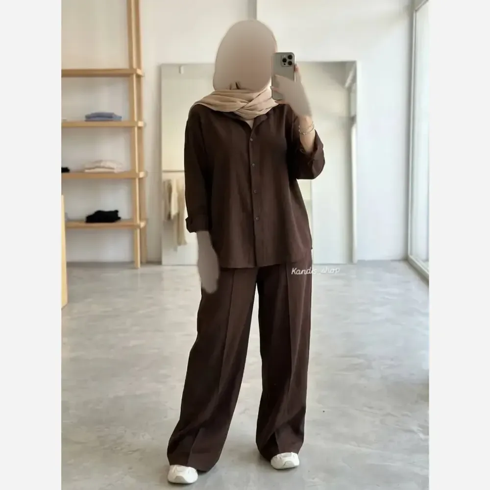 مانتویی نارسو پاییزه جنس هرمس اصل سایز 38 تا 46 فری رنگ قهوه ای سرمه ای نسکافه ای کاراملی