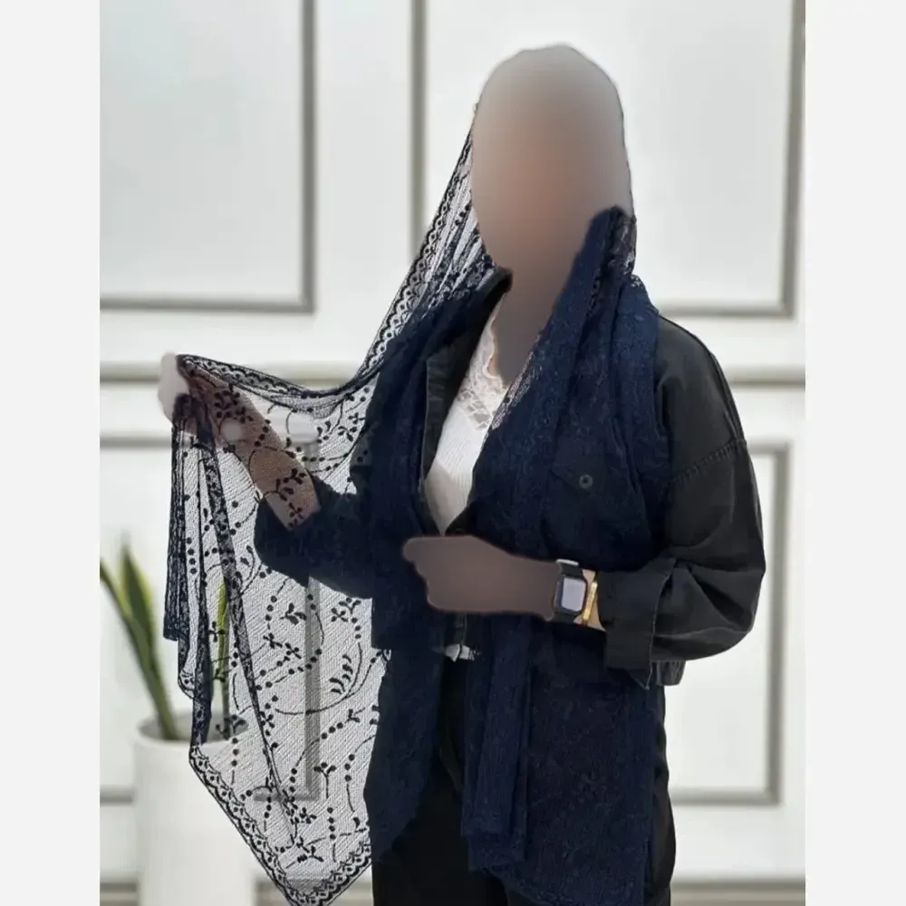 شال تور دانتل با حاشیه دانتل طرحدار در رنگ بندی متنوع فری سایز