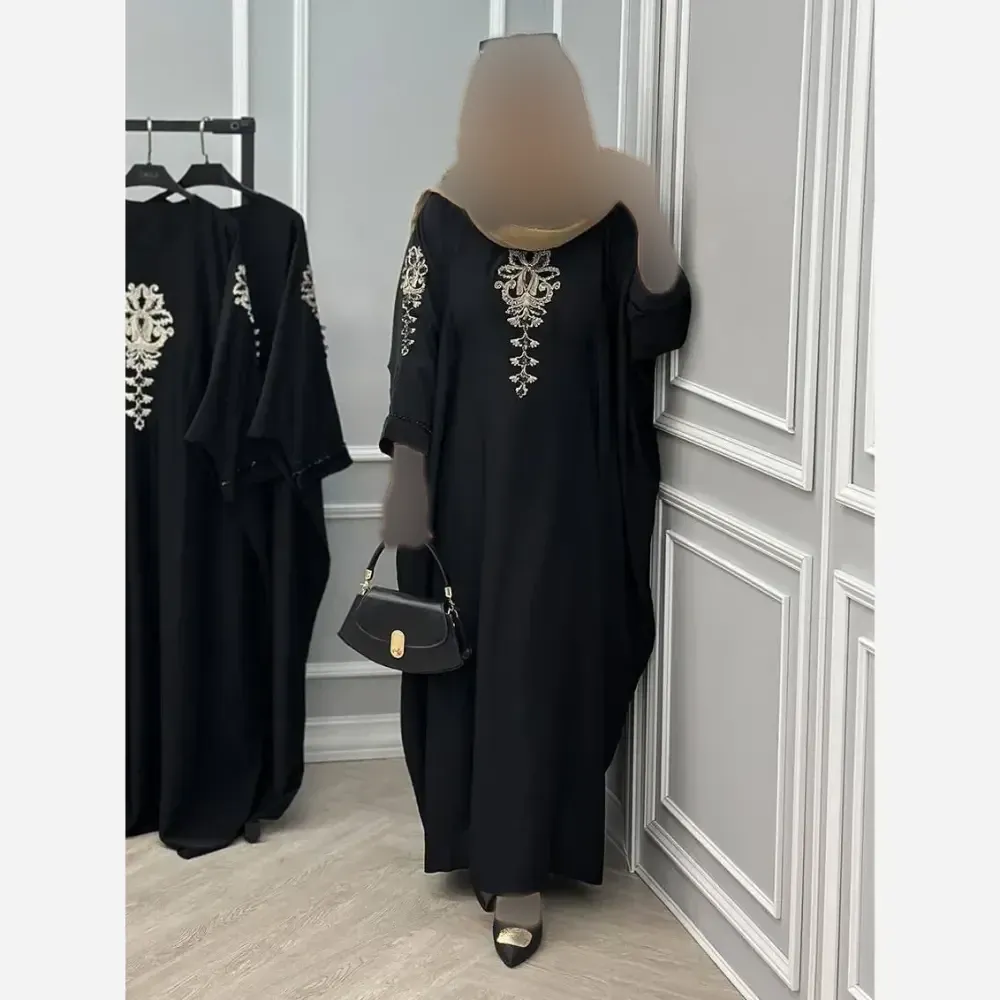 عبایی همدم الیزه مشکی فری سایز 38 تا 50 قد 120 بند تنظیم سایز