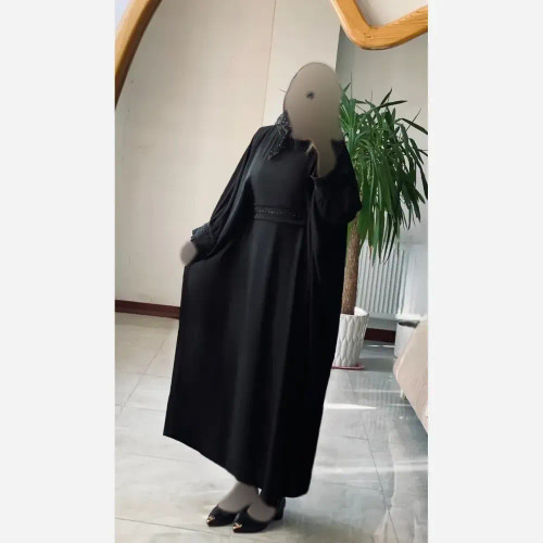 عبایی استین پلیسه راحیل جنس الیزه درجه یک مشکی فری سایز 50