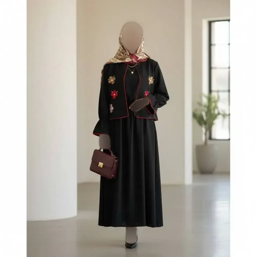 کت و سارافون گلدوزی نیایش جنس مازراتی رنگ مشکی فری سایز