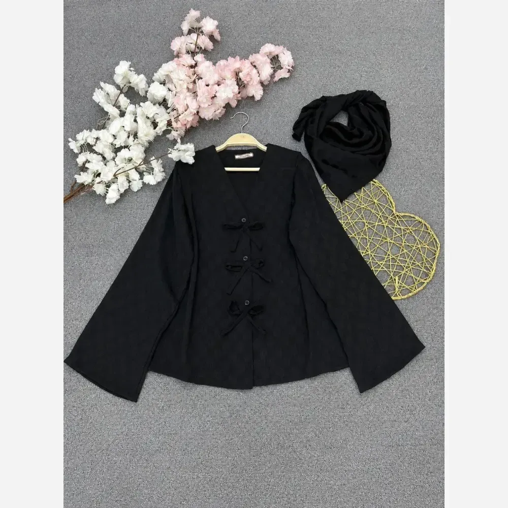 ست مانتو و اسکارف رابرت جنس کریشه شیمر وارداتی فری سایز