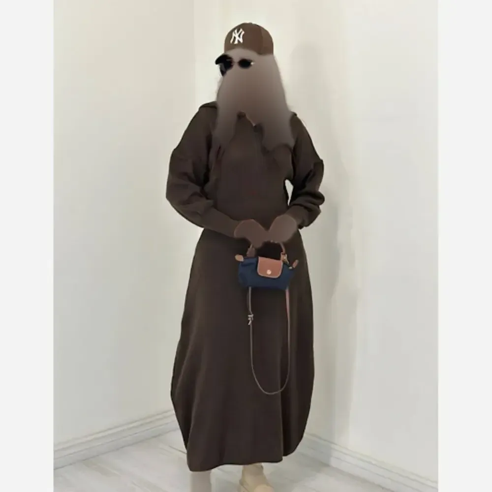 ماکسی بافت ساعت شنی کلاهدار نیم زیپ جنس بافت اکرلیک فری سایز