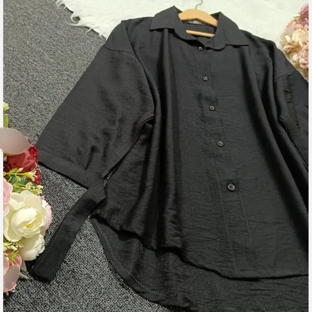 شومیز مانتویی مشکی جنس کرسپو درجه یک مچ گره ای سایز فری سایز 38 تا 48
